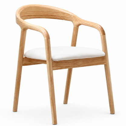 Chaise Design Ina – Bois Massif Clair, Assise Rembourrée en Cuir Blanc